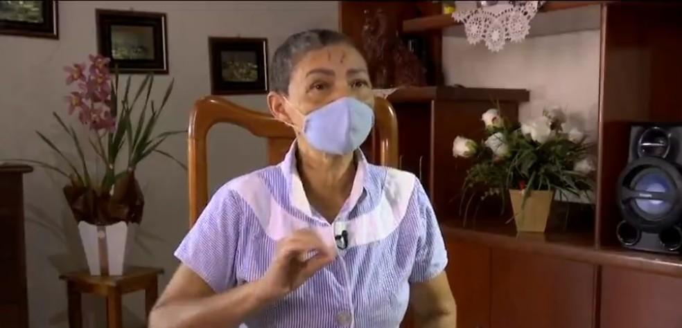 Cuidadora atacada por cães foi liberada do hospital e se recupera em casa, em Cuiabá