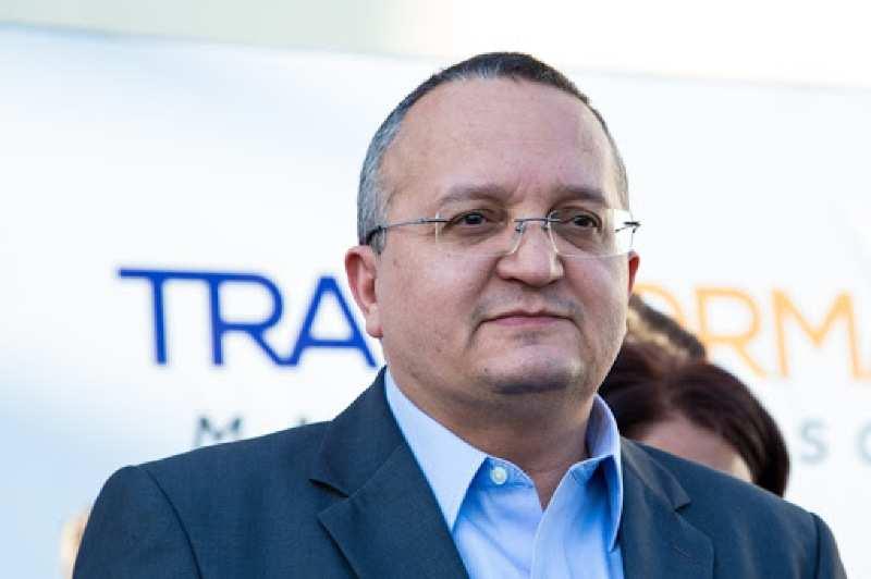 Justiça não identifica caixa 2 em doação de R$ 3 milhões a Pedro Taques feita por cervejaria