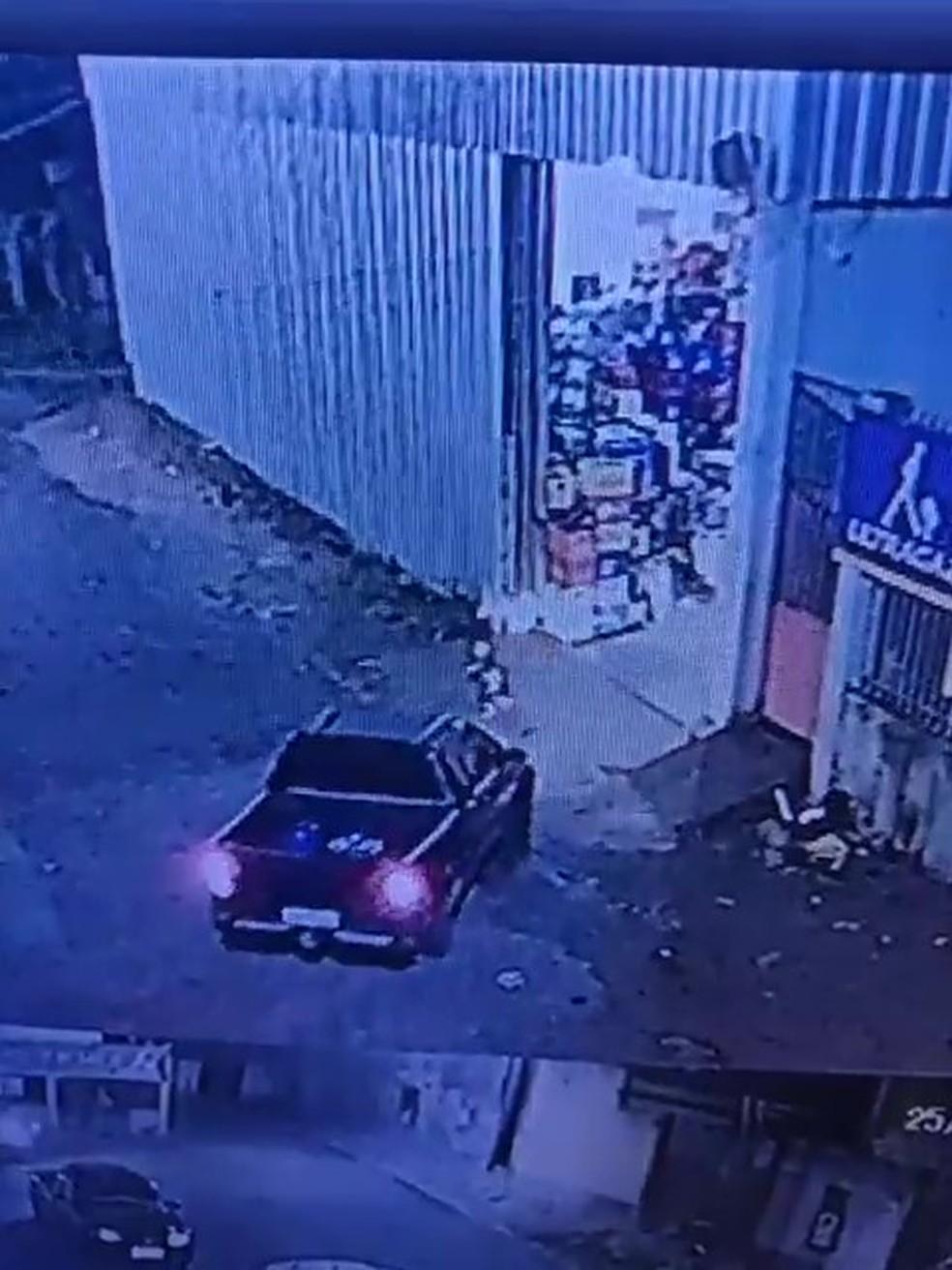 Menino de 2 anos é atropelado em calçada e motorista foge sem prestar socorro em Peixoto de Azevedo