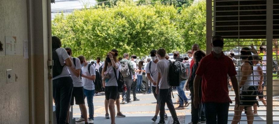 Federação entra com processo contra lei que obriga desconto em escolas particulares