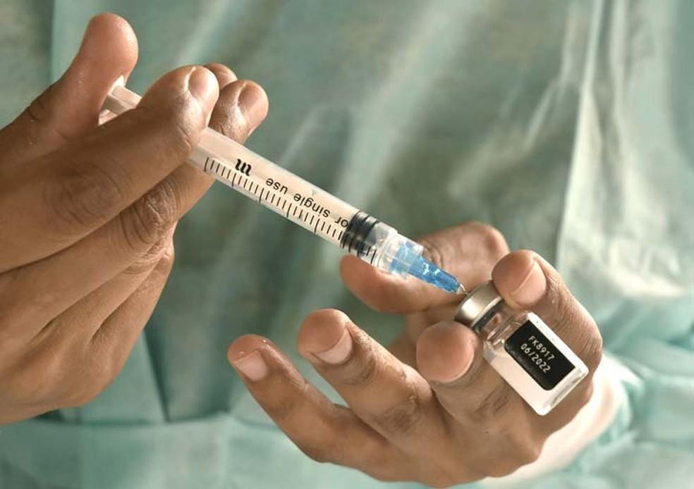 MT tem 1,2 milhões de pessoas com a dose de reforço da Covid atrasada