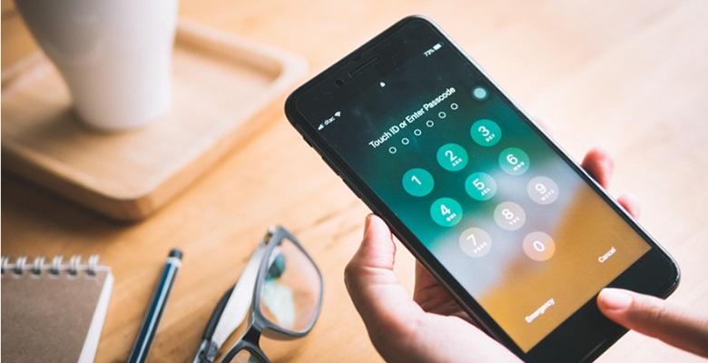 Lei que proíbe ligações para oferecer empréstimos a aposentados e pensionistas é sancionada em MT