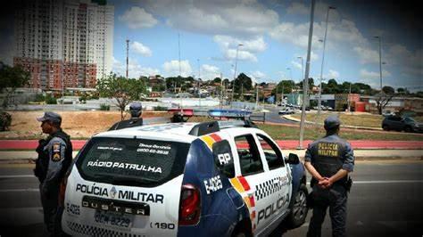 Policiais são investigados por festa em quartel com mulheres e bebida alcoólica no Carnaval em MT