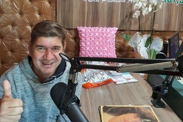 Filho de radialista é preso em MT suspeito de matar o pai e atirar contra a mãe no PR