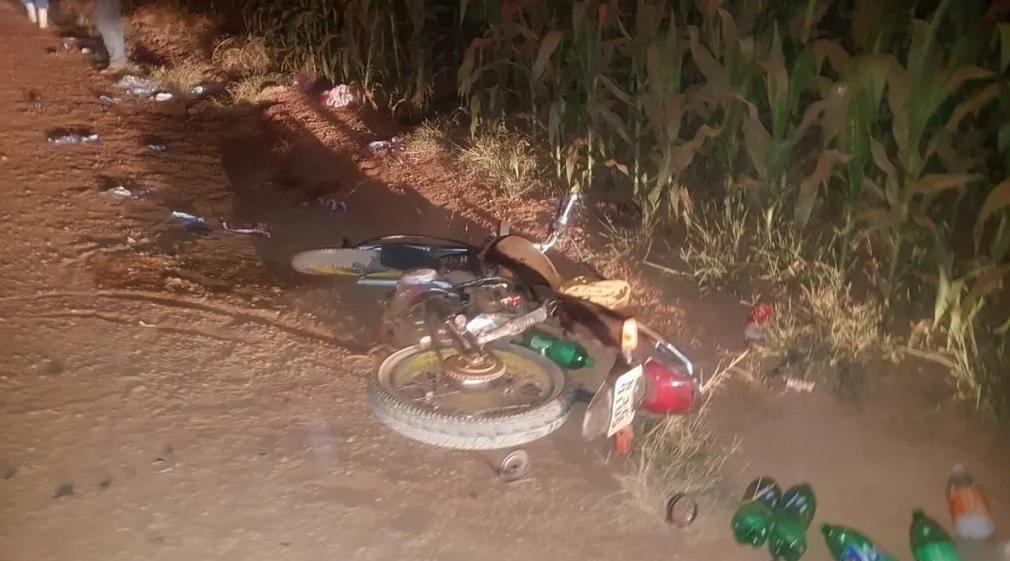 Grávida de 3 meses morre em acidente entre moto e carro em MT