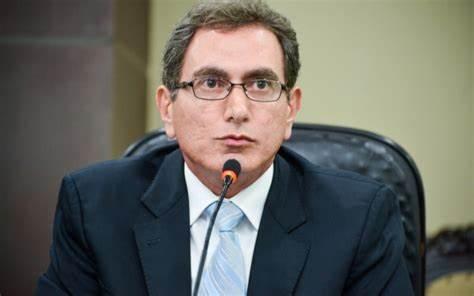 TCE livra ex-secretário de devolver R$ 100 mi por incentivos à JBS