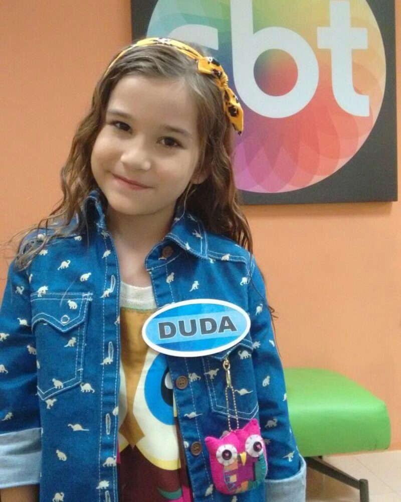 Atriz diz que SBT abafou caso de pedofilia em equipe de novela infantil