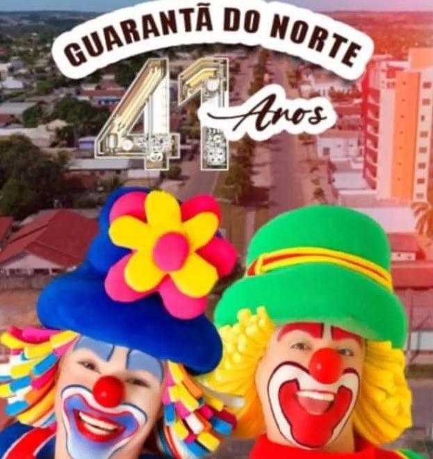 Prefeitura de Guarantã do Norte, anuncia show de Patati e Patatá que não estava previsto, palhaços sobem no palco e são vaiados