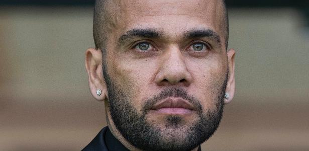 Caso Daniel Alves: restos de DNA encontrados na vítima são dele, diz jornal