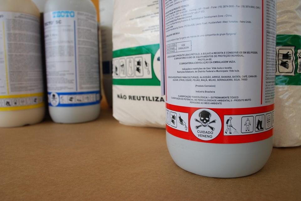 Proibição da venda de produtos à base de fungicida carbendazim começa a valer em MT