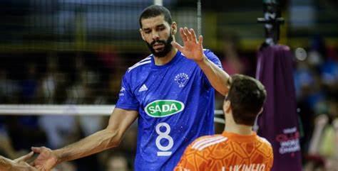 Wallace, do Cruzeiro, é suspenso e fica fora da reta final da Superliga