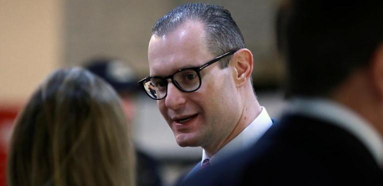 Com Zanin, Lula se torna terceiro presidente da história com mais indicações ao STF