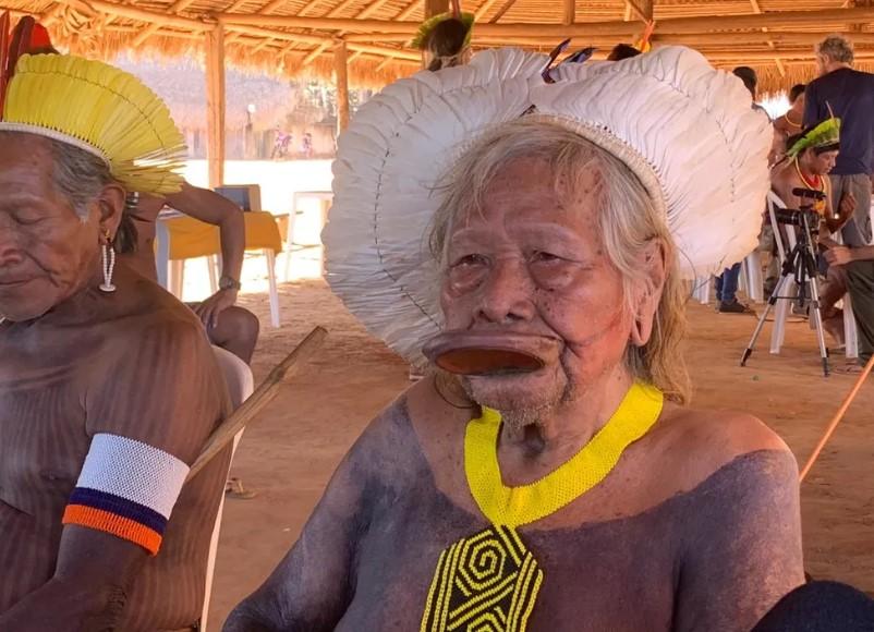 ‘Não há dinheiro que compre outro planeta’, dizem 54 lideranças indígenas em carta assinada no 'Chamado do Raoni' em MT