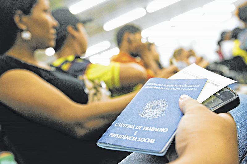 Estudo mostra que segmentos desonerados empregam mais e pagam melhor; veja diferenças
