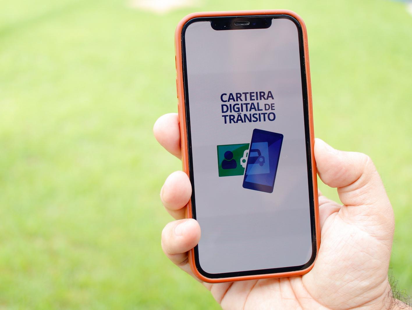 Proprietários de veículos em MT já podem indicar real infrator de forma online; veja passo a passo