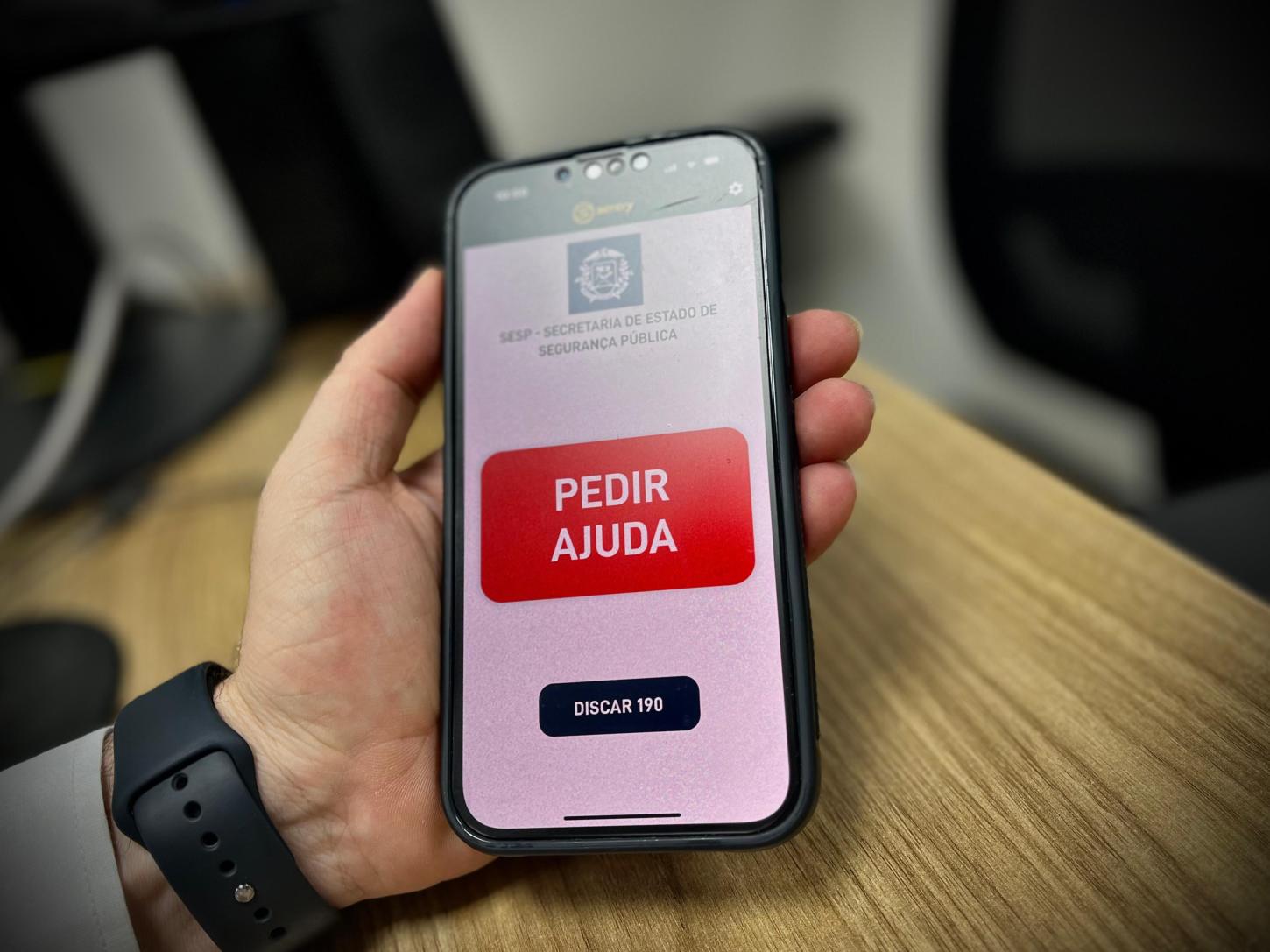 Motoristas devem procurar sindicatos e associações para cadastramento no botão do pânico da Sesp