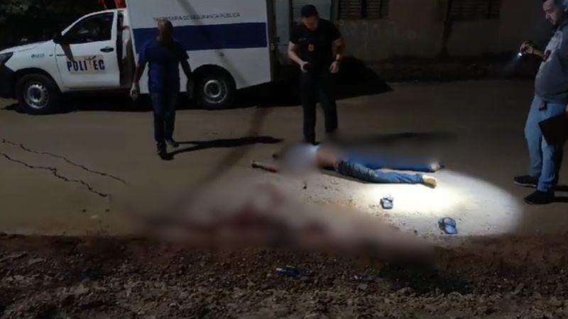 Jovem é chamado no portão de casa e morto a tiros por suspeitos em HB20