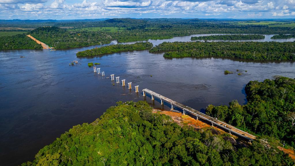 Obra da maior ponte de Mato Grosso atinge 43,91% de execução; veja fotos