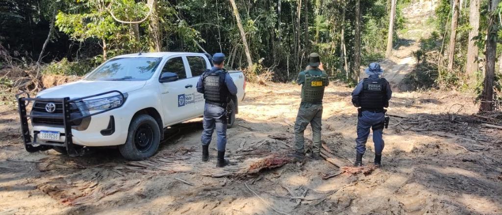 Sema apreende maquinário e aplica R$ 130 mil em multas por desmate ilegal em Apiacás