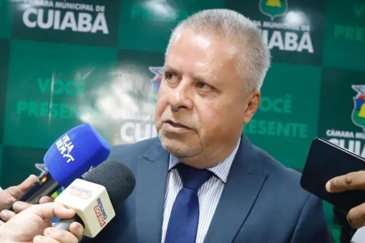 Operação mira vereador Chico 2000 por esquema de desvio de emendas parlamentares em Cuiabá