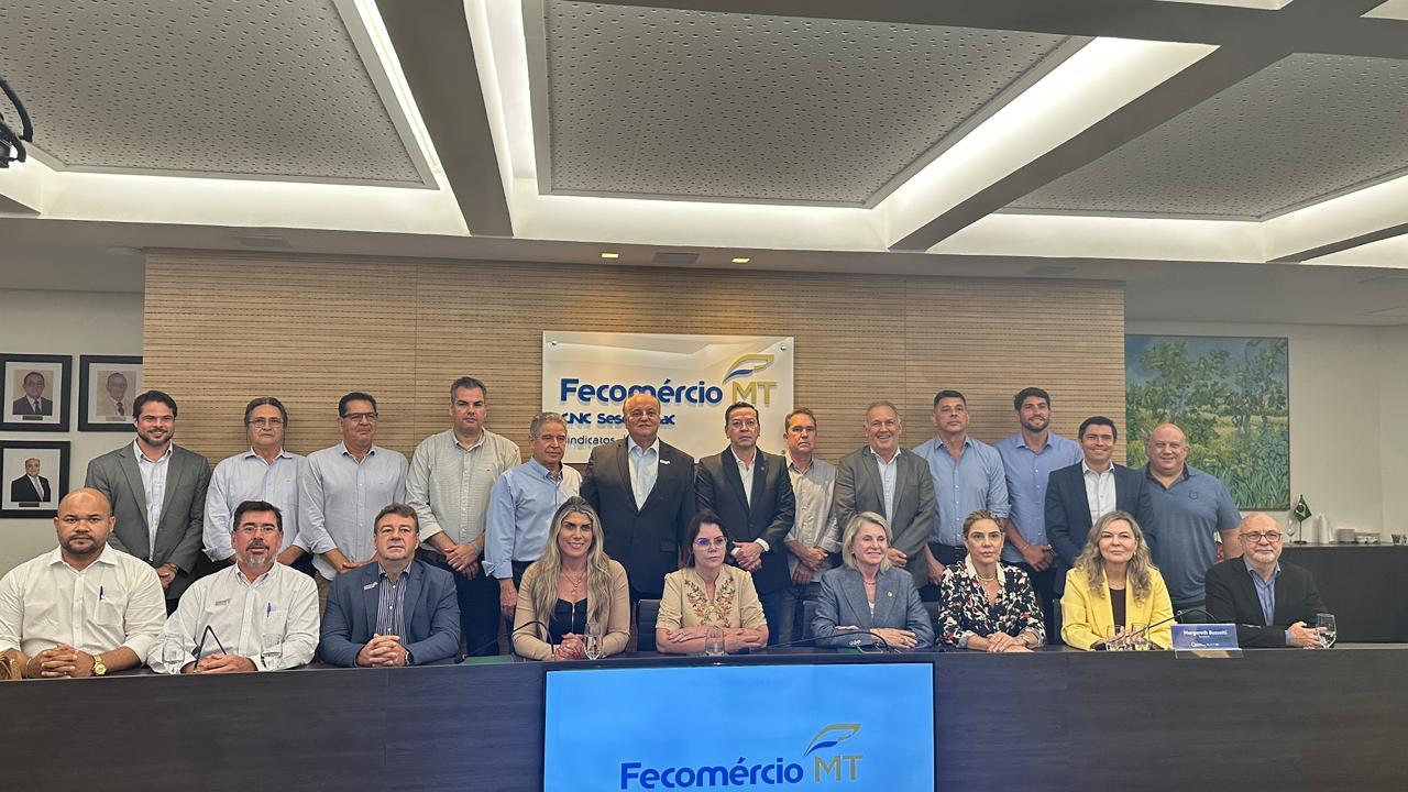 Aliança do Setor Produtivo apresenta à bancada federal impactos do possível fim da escala 6×1