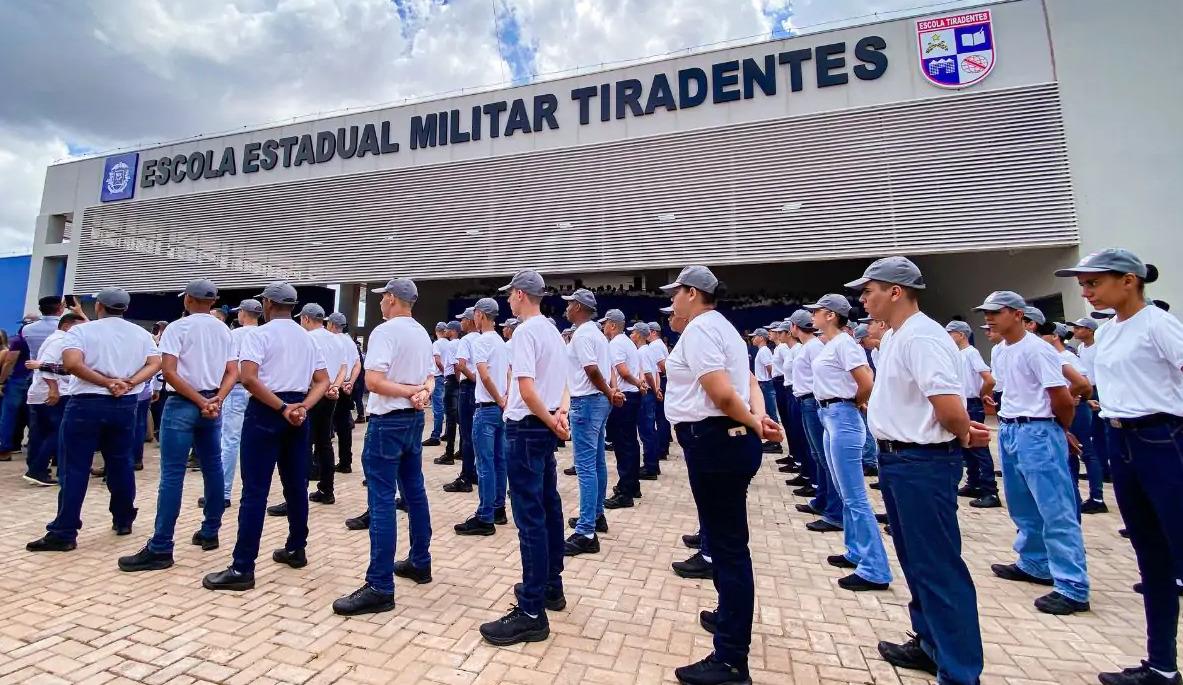 Número de escolas cívico-militares na rede estadual pode chegar a 220 até o final de 2026
