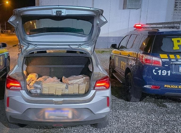 Primavera do Leste; PRF apreende mais de 160 kg de drogas na MT-130