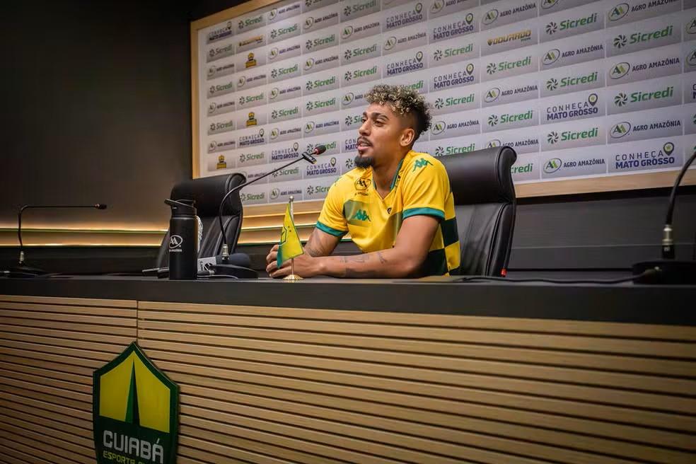 Cuiabá apresenta atacante ex-Vasco, Atlético-MG e Bolívar: 