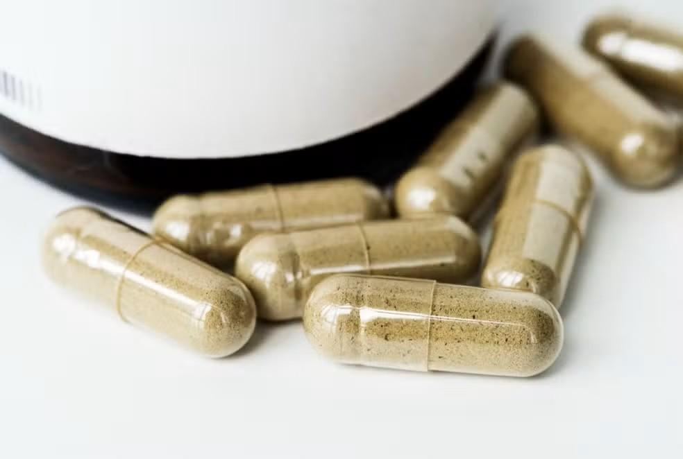 Anvisa proíbe produtos que prometem efeito de canetas emagrecedoras; veja