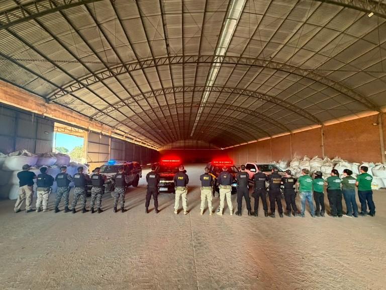 FICCO/MT apura esquema de adulteração de fertilizantes e furto de grãos em Mato Grosso