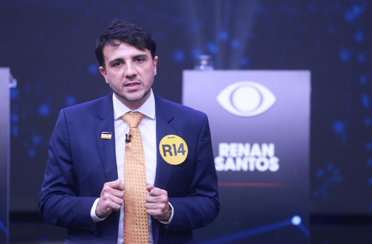 Renan Santos tem candidatura suspensa e é proibido de ir a debates na TV