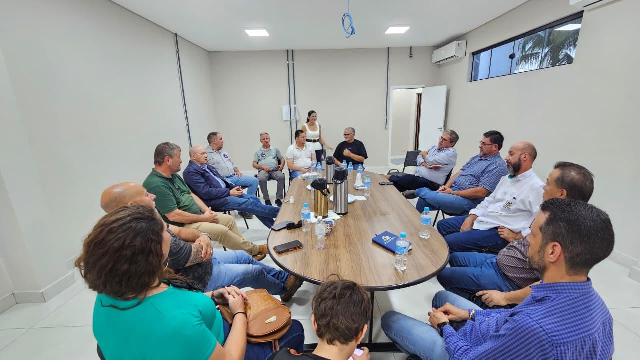Presidente do Sindicato Rural de Paranatinga participa de reunião para o fortalecimento de infraestrutura e saúde