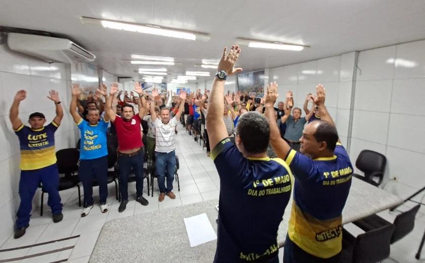 Trabalhadores dos Correios entram em greve em todo o país a partir desta sexta