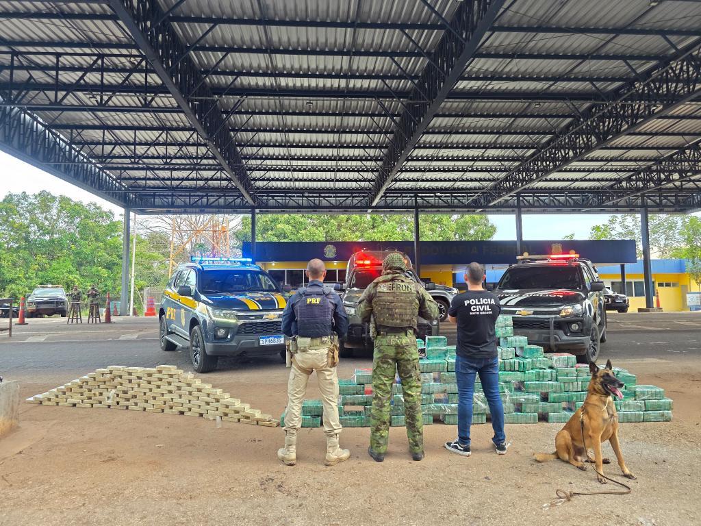 BR-364; Forças de segurança apreendem 550 quilos de cocaína e causam R$ 9,9 milhões de prejuízo às facções