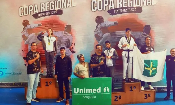 Alunos da Escola Tiradentes de Barra do Garças vencem competição regional de taekwondo