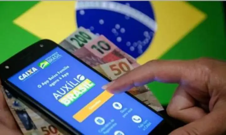 Auxílio Brasil de R$ 400 começa a ser pago nesta segunda (14) a 18 milhões de pessoas