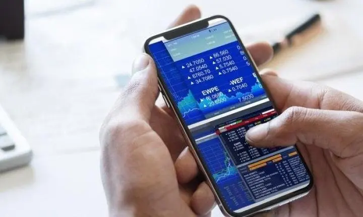 Bolsa brasileira tem movimentação de R$ 7,5 trilhões em 2022