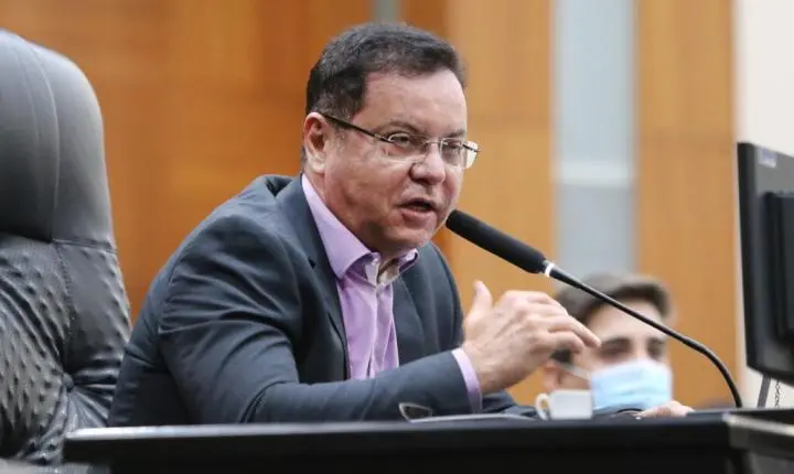 Botelho diz que decisão foi sensata sobre servidores da Empaer