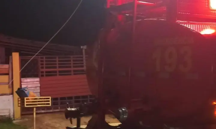 Campo Verde; Corpo de Bombeiros atende ocorrência de queda de fio energizado em via pública