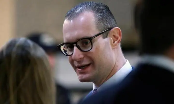 Com Zanin, Lula se torna terceiro presidente da história com mais indicações ao STF