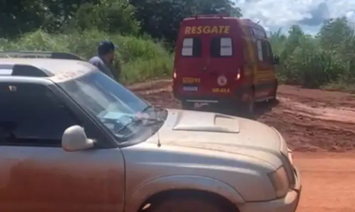 Corpo de Bombeiros realiza atendimento e transporte de mãe e recém-nascido após parto em área rural
