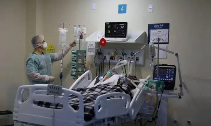 Covid-19: chega ao fim estado de emergência em saúde no Brasil