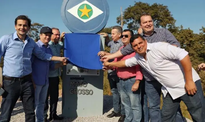Duas pontes de concreto foram inauguradas pelo Governo de Mato Grosso nesta quinta-feira (5) em Paranatinga