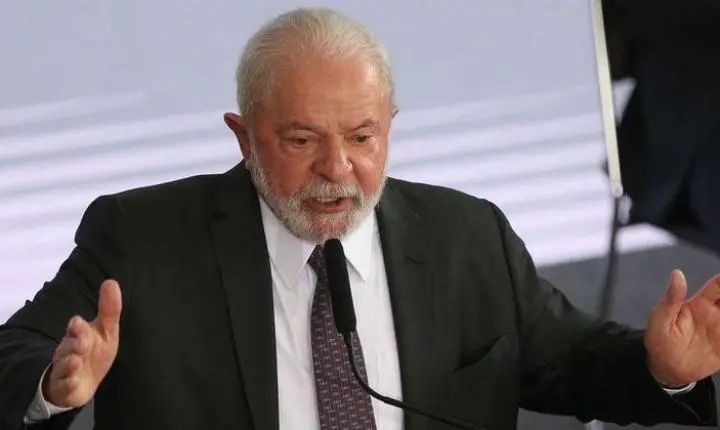 Em reunião com ministros, Lula defende empréstimos de bancos públicos e fala em recriar PAC