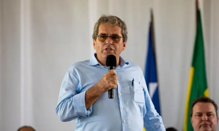 “Esforço conjunto do Governo e municípios está garantindo investimentos e melhorias para população”, afirma prefeito