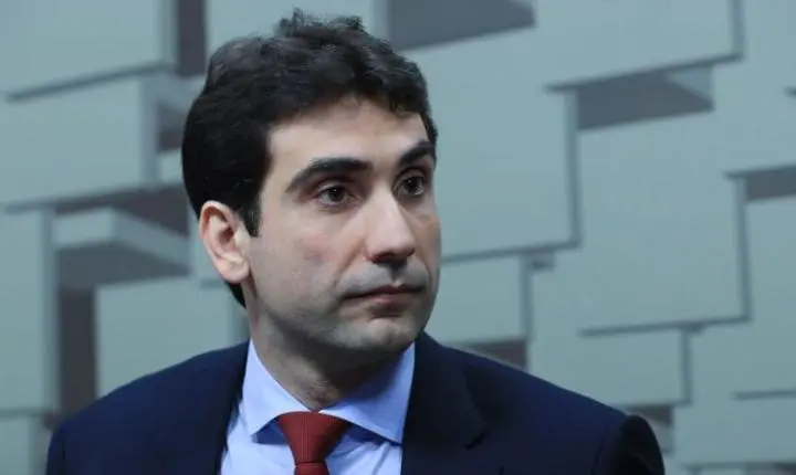 Gabriel Galípolo é indicado por Lula para presidir o Banco Central