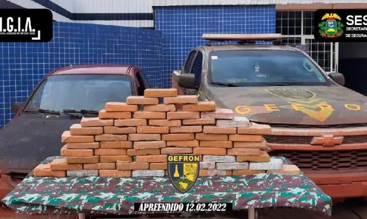 Gefron apreende 62 kg de droga, recupera dois veículos e prende nove pessoas