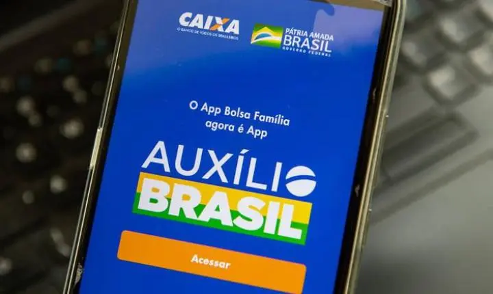 Governo atualiza critérios para pagamento do Auxílio Brasil
