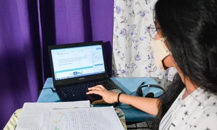 Governo de MT libera 11ª parcela do auxílio internet para profissionais da educação