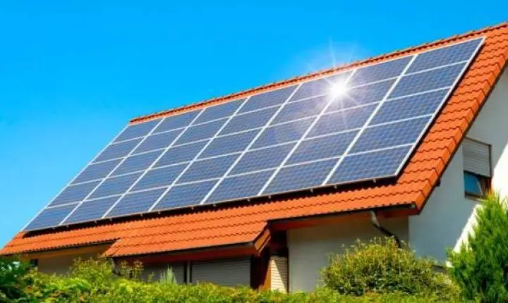 Governo deve aguardar decisão federal para reavaliar ICMS na energia solar